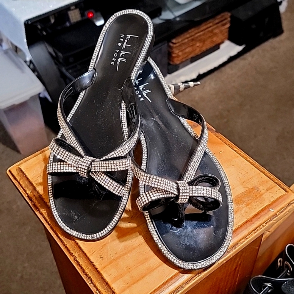 Sandals Bling Bow Flip Flops Size 8
